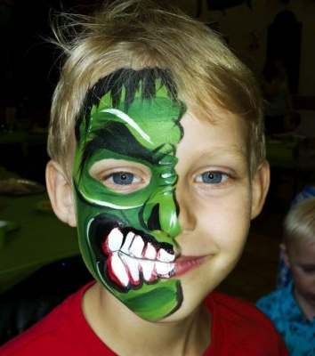 Hulk face paint Telford
